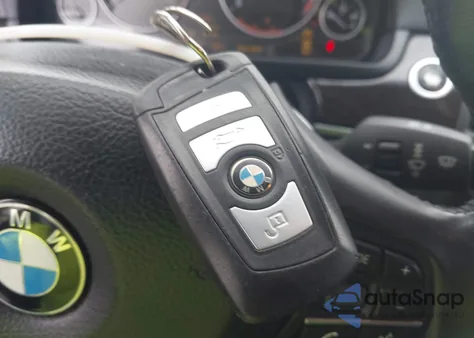 2011 BMW 550I xDrive из США, поврежденный, VIN WBAFU9C51BC784455